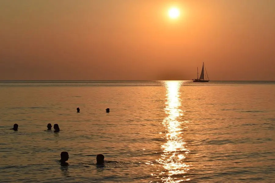 Sunset run, Marsamxett