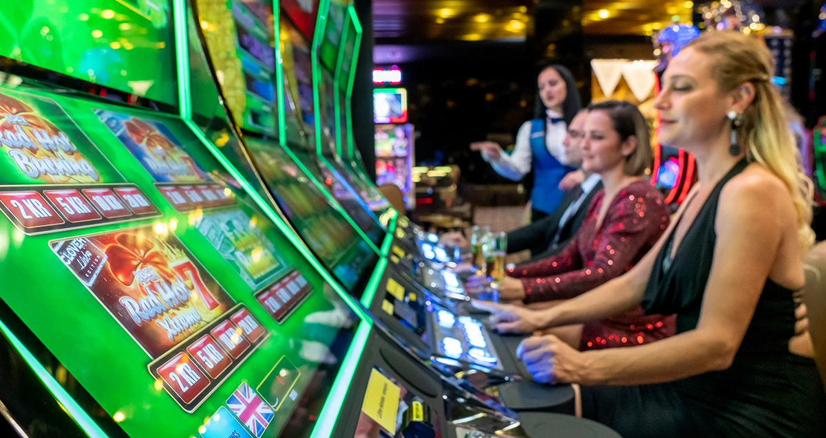 RoyalSpins Casino